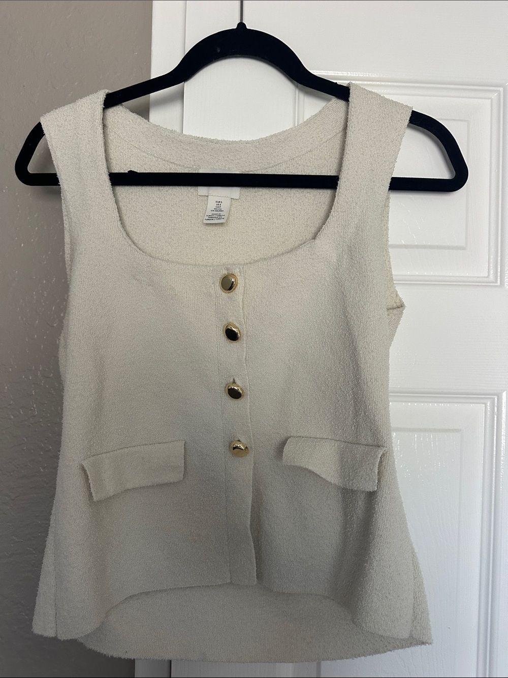 H&M Cream Textured Sleeveless Top with Gold Buttons